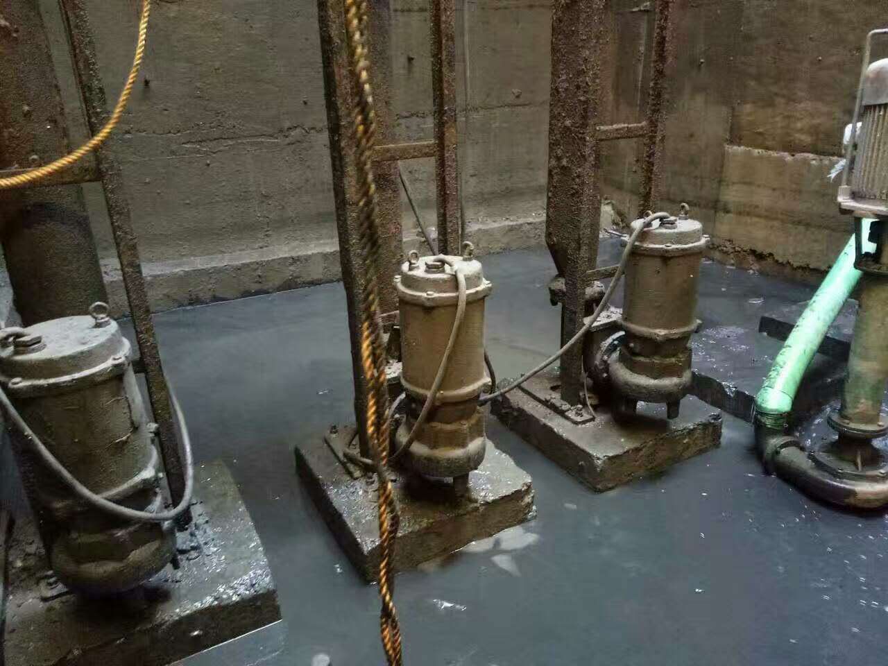 什邡污水池清理